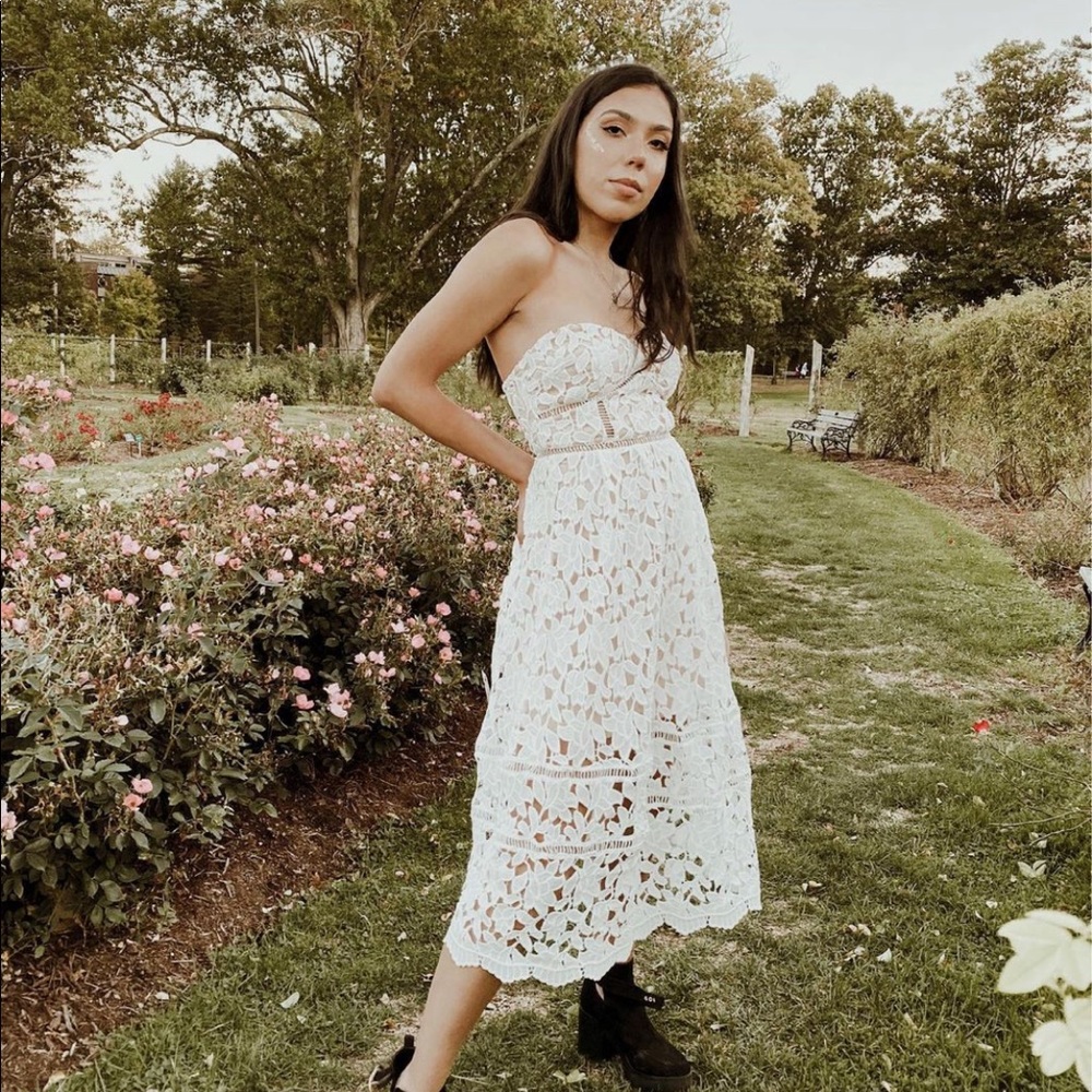 Lulus White less bustier dress